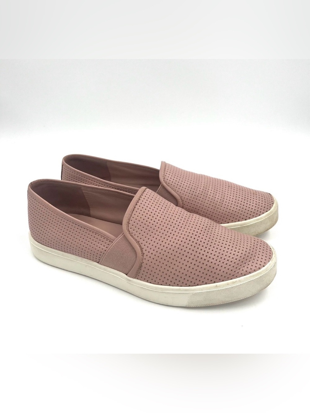 Vince Blair Perforated Leather Slip-On Sneakers Pink 8.5 M Barbiecore Designer‎